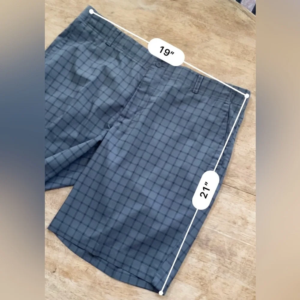 Nike Dri Fit Men’s Sz 38 Dark Gray Plaid Golf Shorts‎